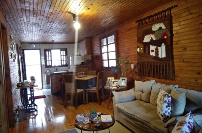 Casa estilo chalé para venda em São Lourenço MG