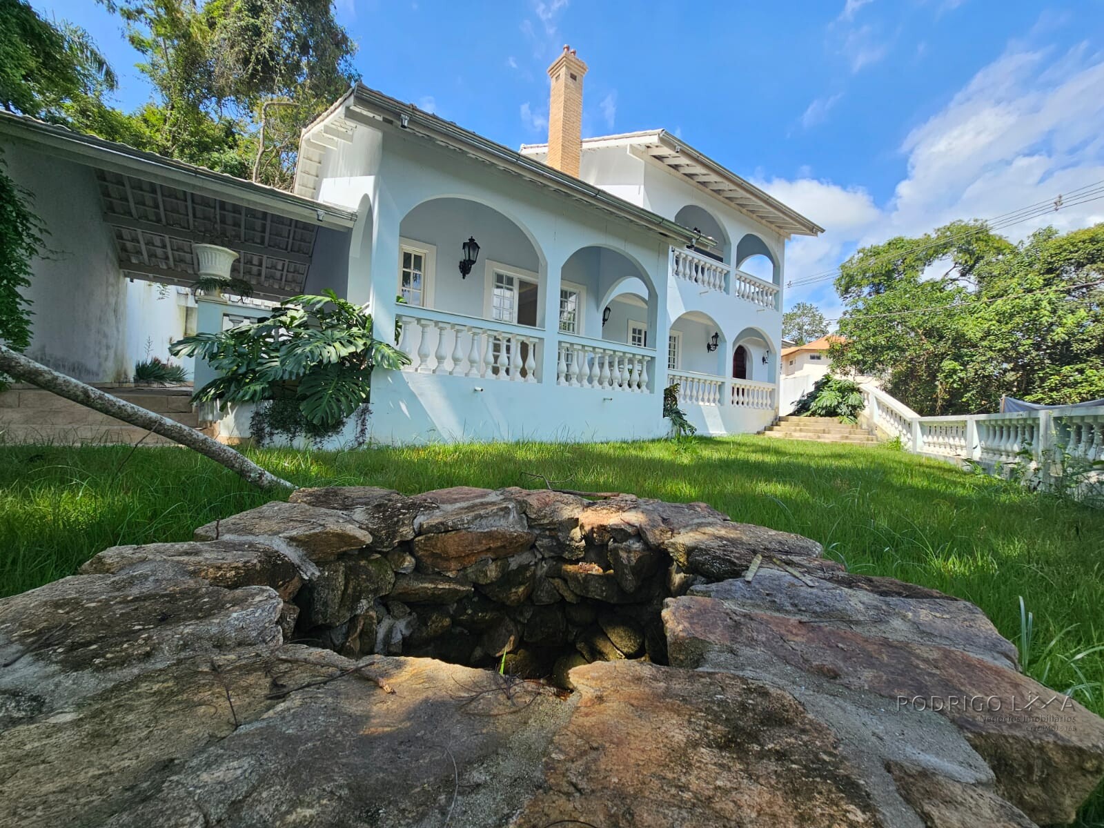 Casa alto padrão para venda em São Lourenço MG