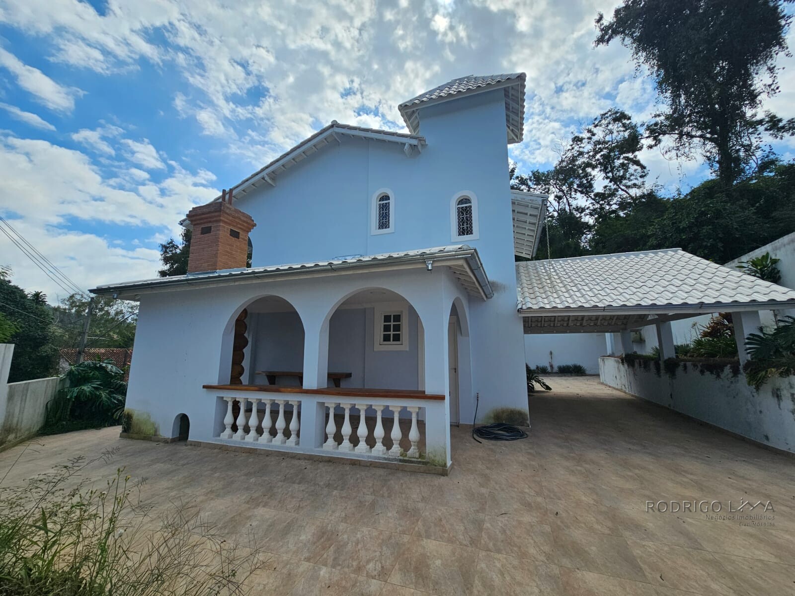 Casa alto padrão para venda em São Lourenço MG