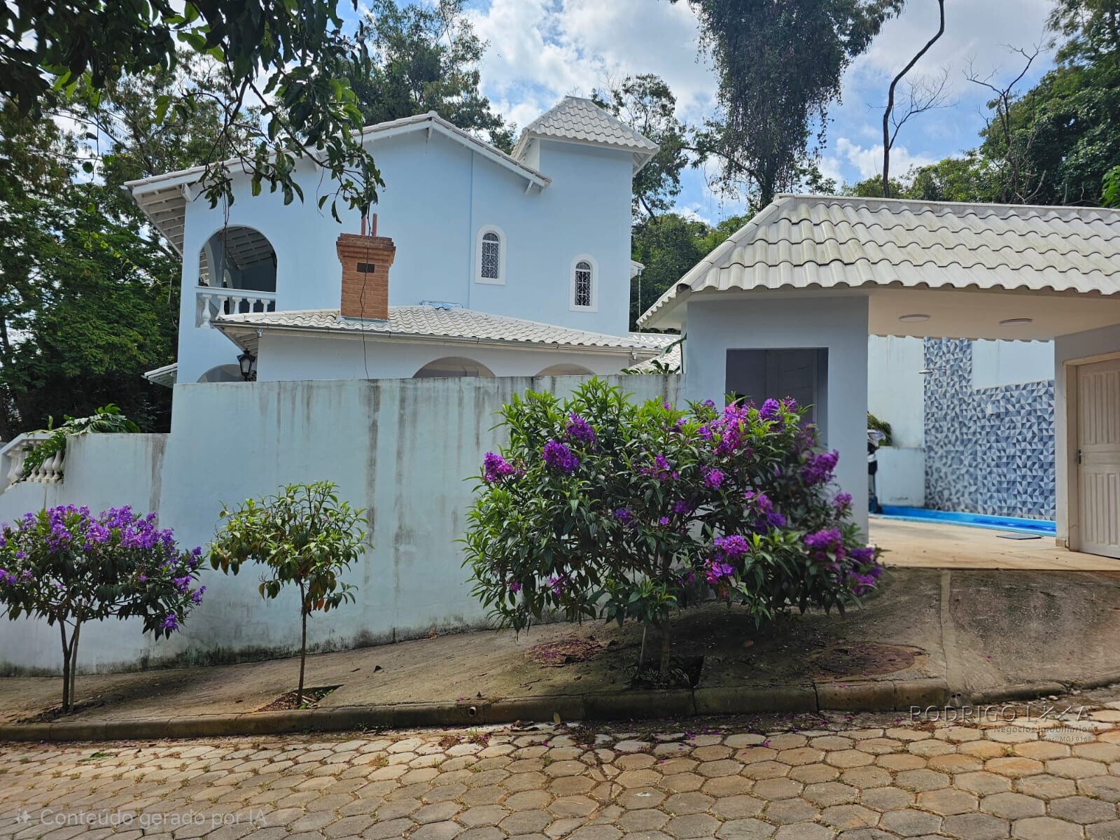 Casa alto padrão para venda em São Lourenço MG