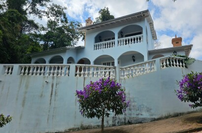 Casa alto padrão para venda em São Lourenço MG