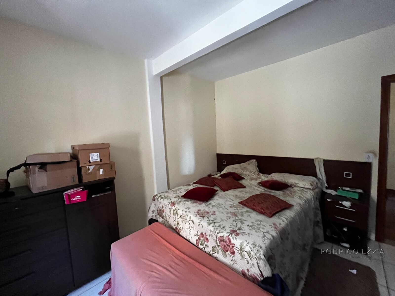 Casa para venda em São Lourenço - MG.