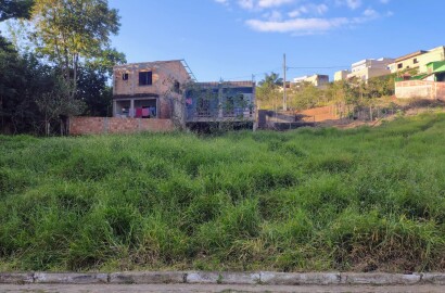 Lote para venda em São Loureço MG
