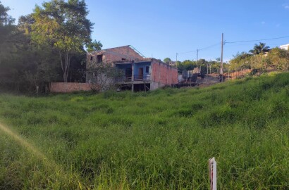 Lote para venda em São Loureço MG