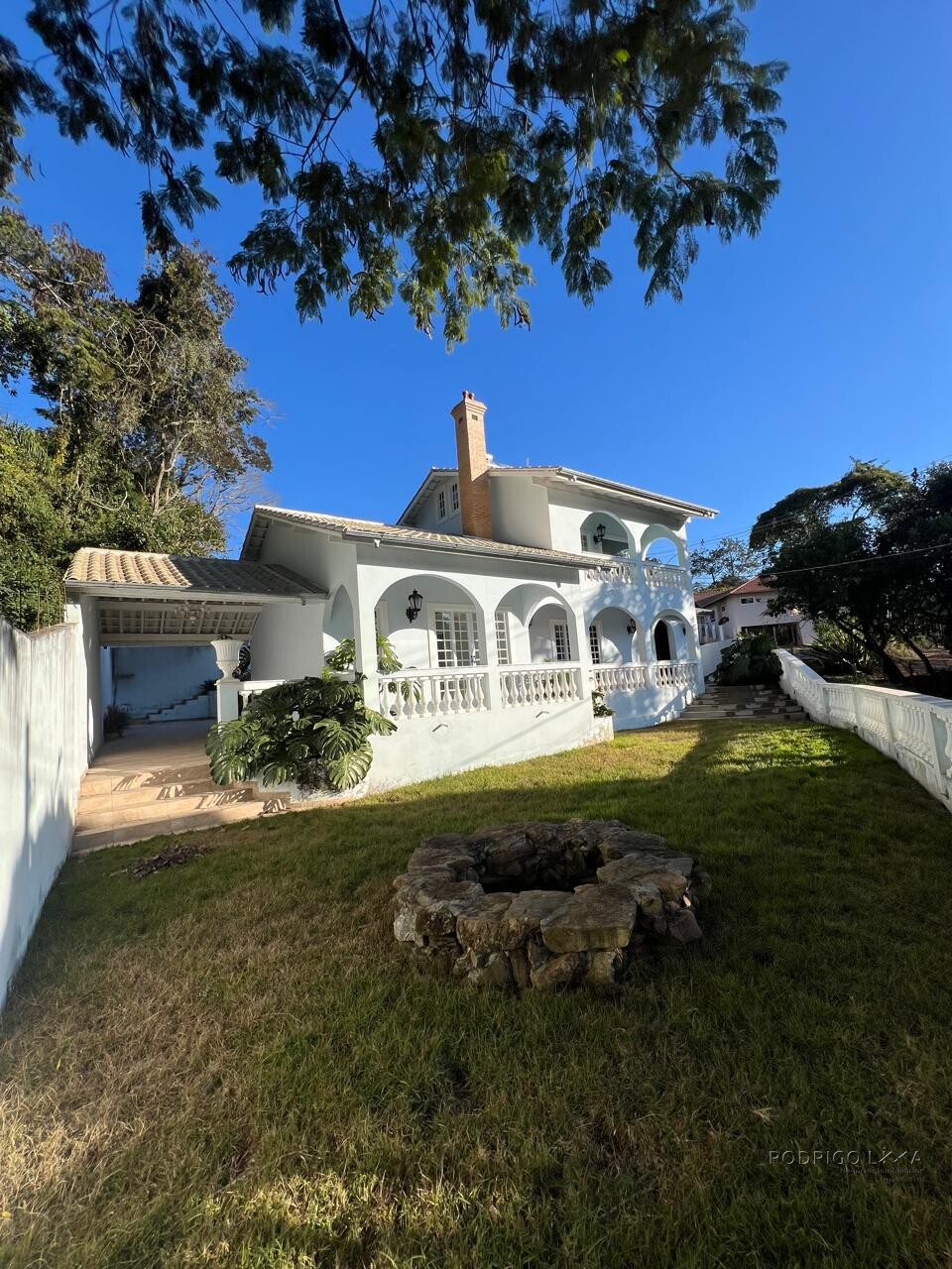 Casa alto padrão para venda em São Lourenço MG