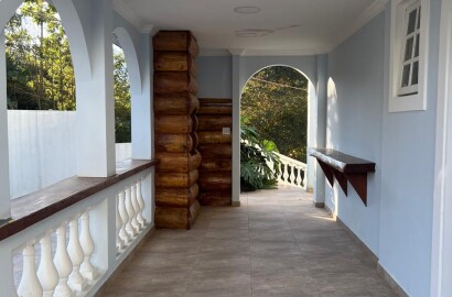 Casa alto padrão para venda em São Lourenço MG