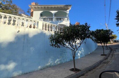 Casa alto padrão para venda em São Lourenço MG