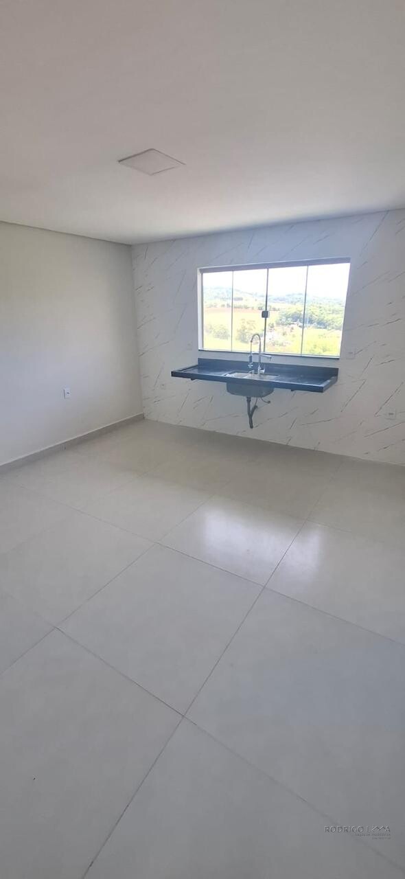 Casa á venda em bairro nobre se São Lourenço