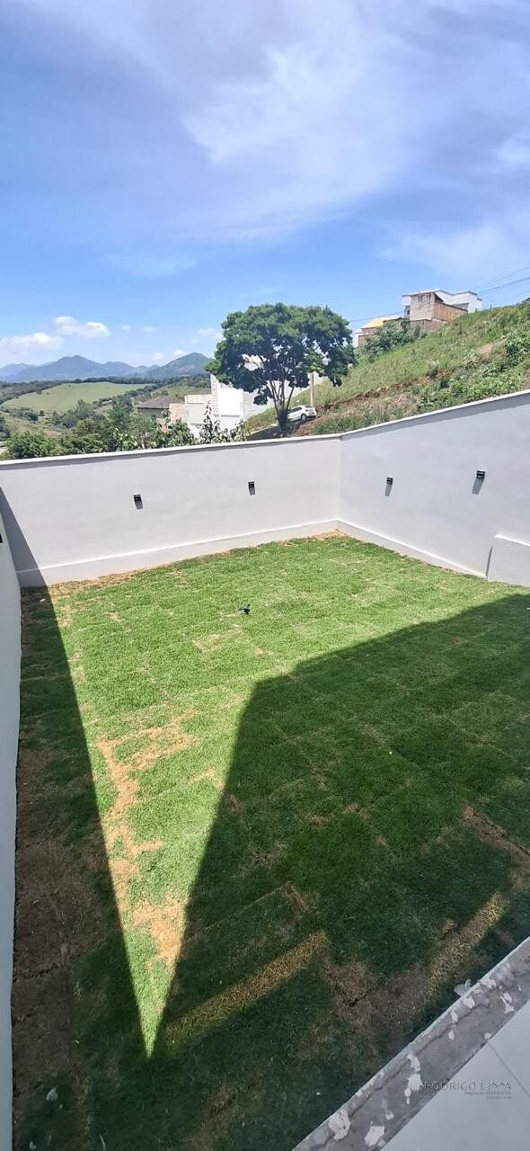 Casa á venda em bairro nobre se São Lourenço