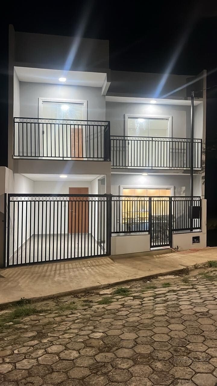 Casa á venda em bairro nobre se São Lourenço
