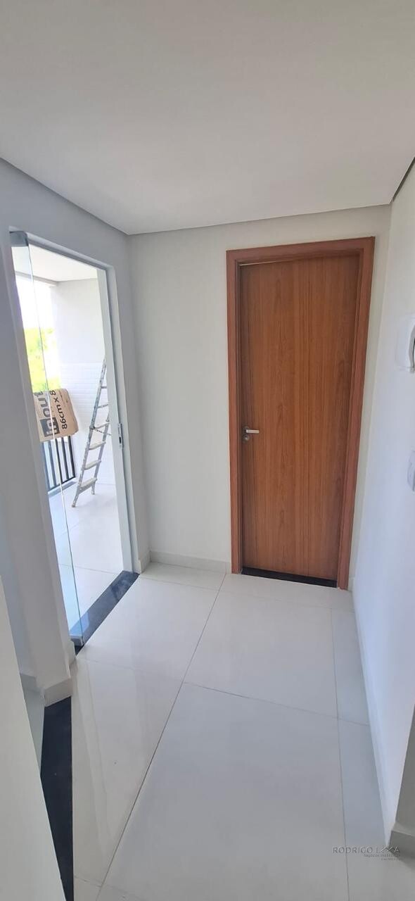 Casa á venda em bairro nobre se São Lourenço
