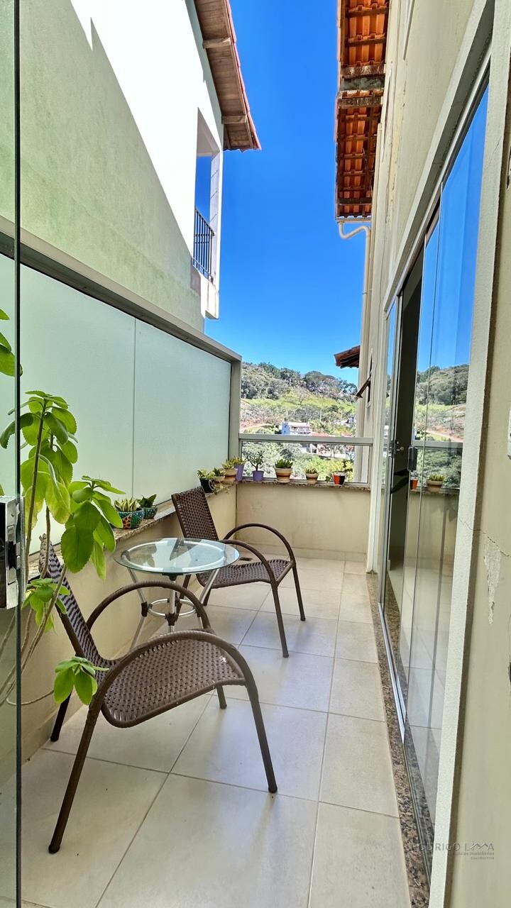 Casa de alto padão para venda em São Lourenço