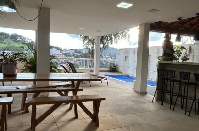 Casa de alto padão para venda em São Lourenço