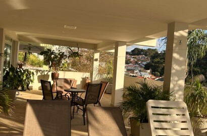 Casa de alto padão para venda em São Lourenço