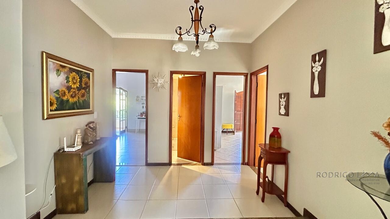 Casa de alto padão para venda em São Lourenço