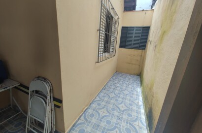 Casa de esquina para venda em São Lourenço MG
