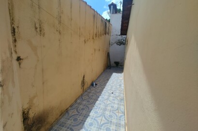 Casa de esquina para venda em São Lourenço MG