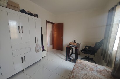 Casa de esquina para venda em São Lourenço MG