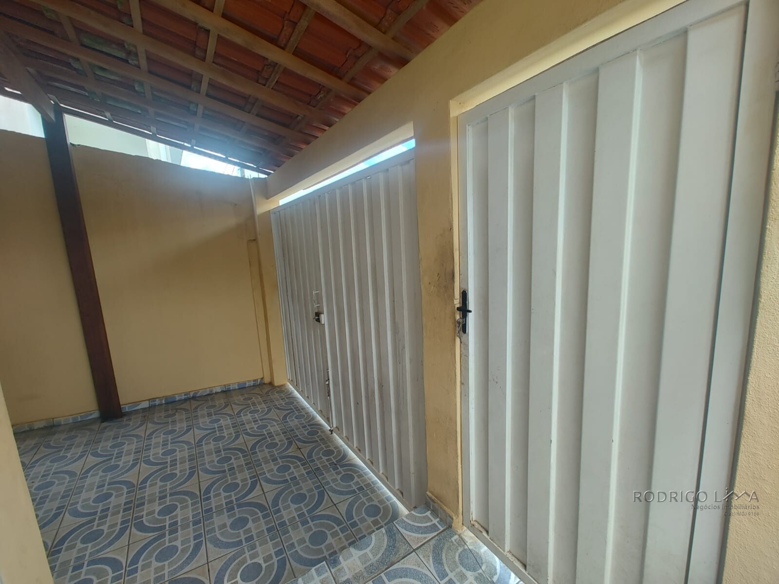 Casa de esquina para venda em São Lourenço MG
