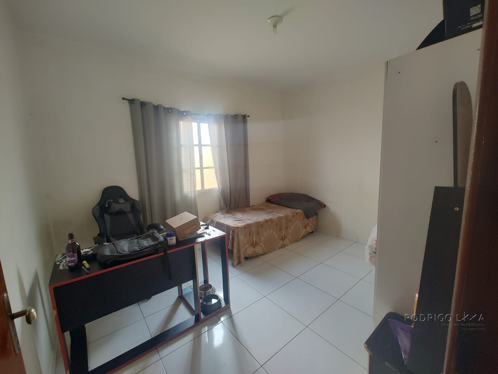 Casa de esquina para venda em São Lourenço MG