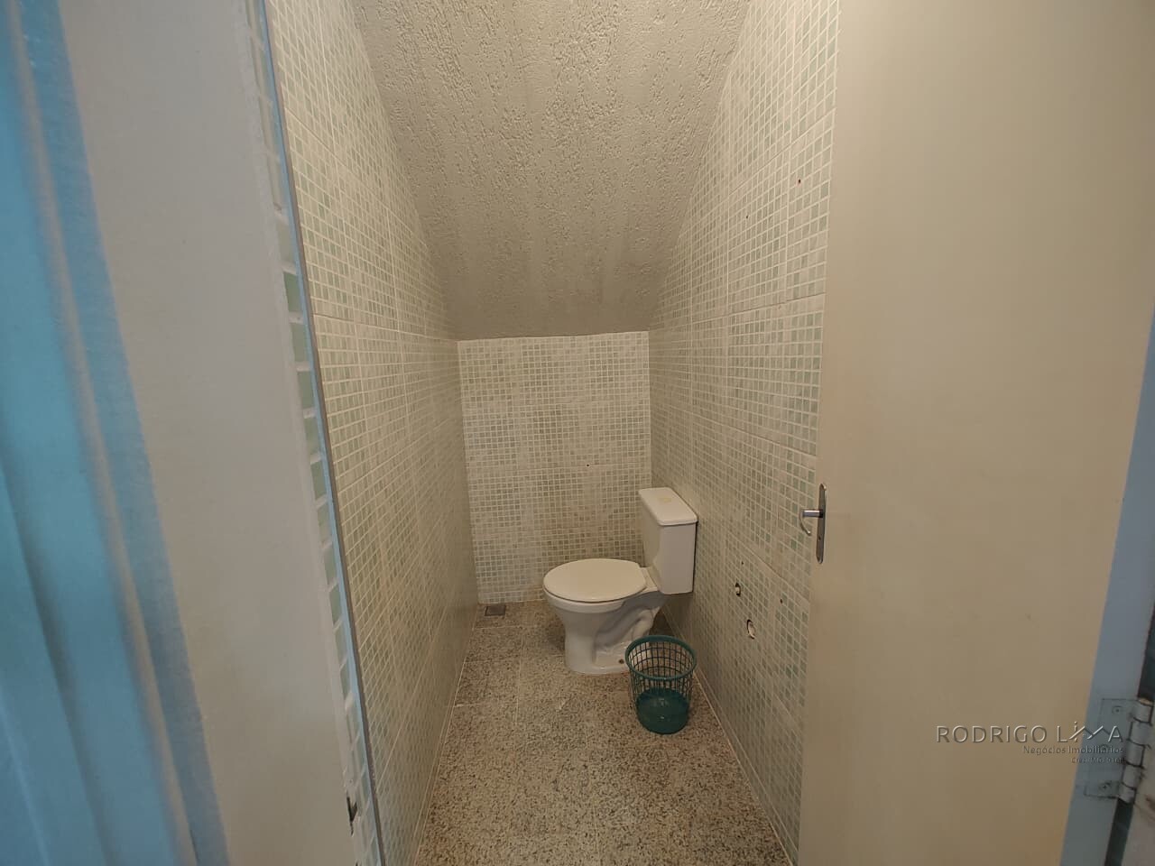 Apartamento com ponto comercial para venda em São Lourenço MG