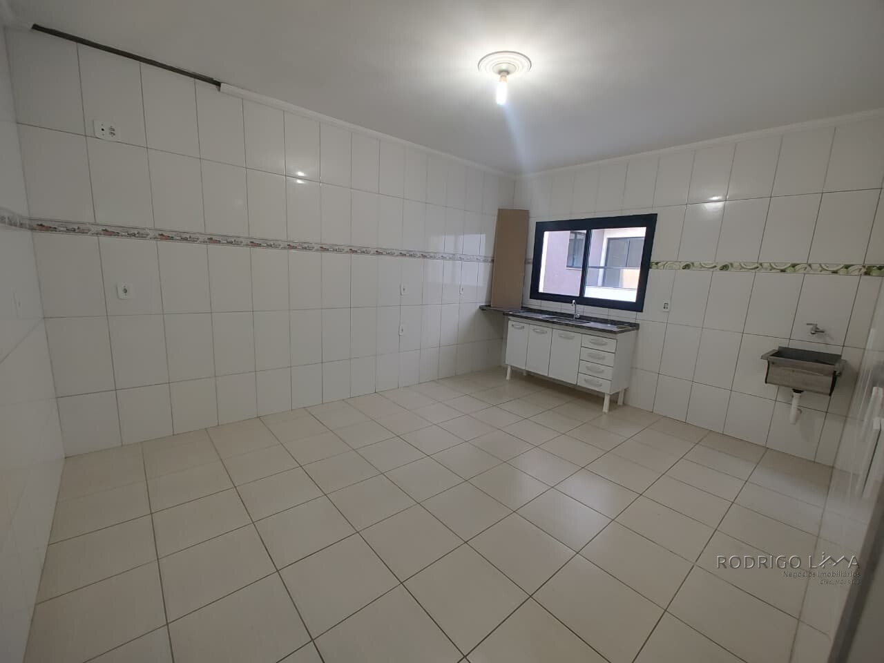Apartamento com ponto comercial para venda em São Lourenço MG
