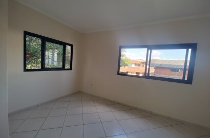 Apartamento com ponto comercial para venda em São Lourenço MG