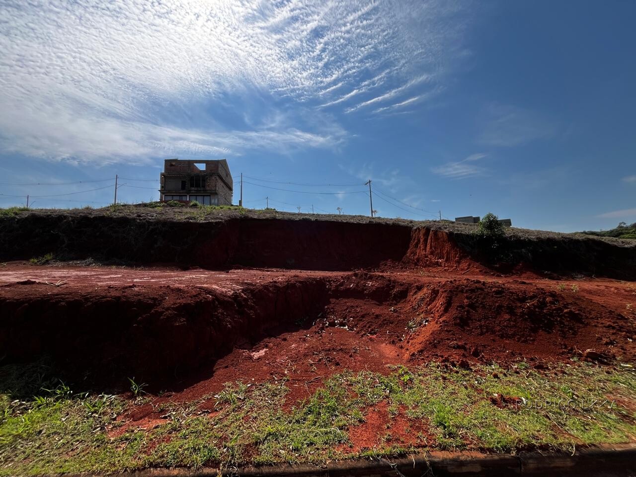Excelente lote para venda em condomínio em São Lourenço MG