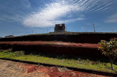 Lote á venda em condomínio de alto padrão em São Lourenço MG