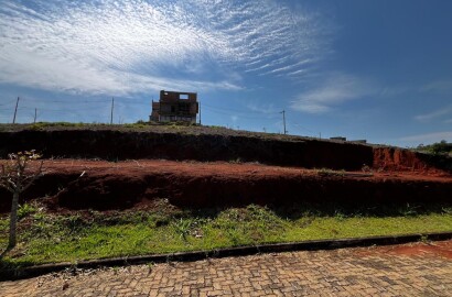 Lote á venda em condomínio de alto padrão em São Lourenço MG