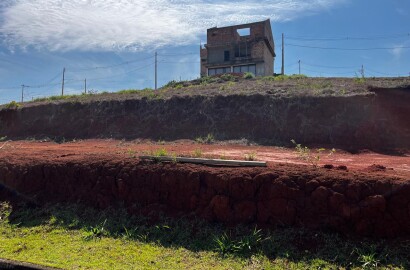 Lote á venda em condomínio de alto padrão em São Lourenço MG