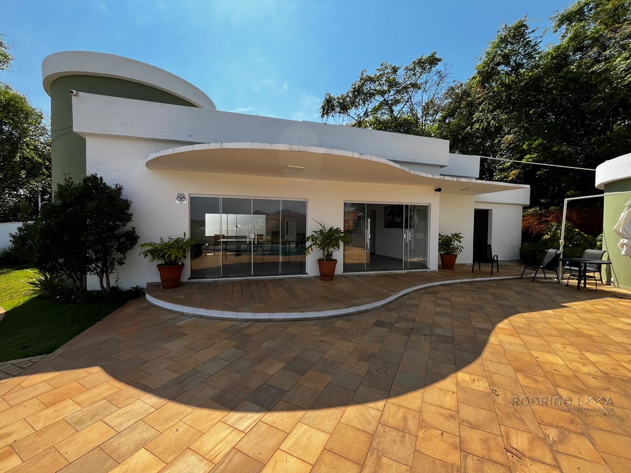 Lote á venda em condomínio de alto padrão em São Lourenço MG