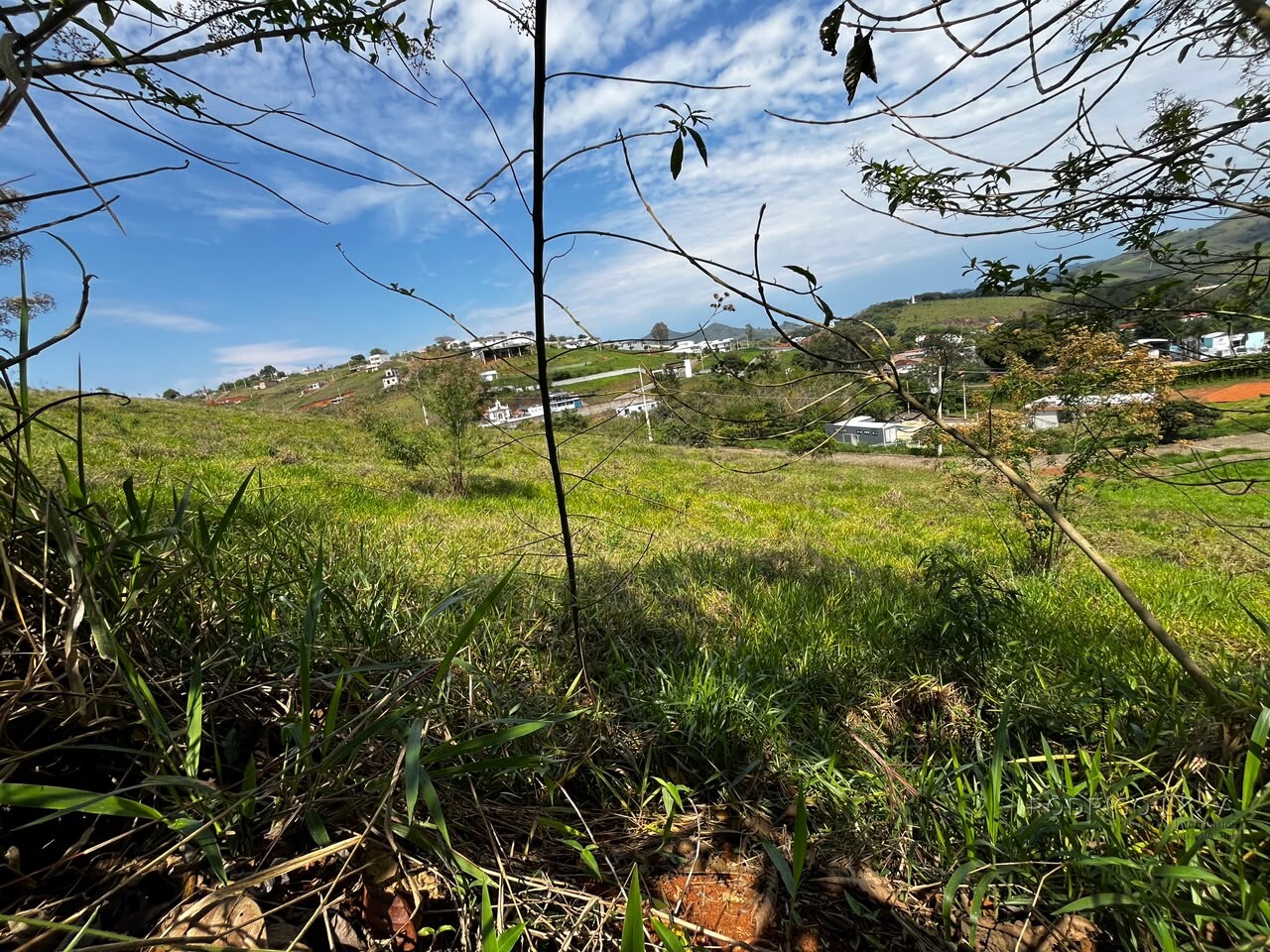 Lote em condomínio de alto padrão em São Lourenço MG