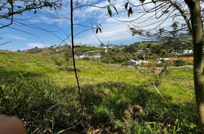 Lote em condomínio de alto padrão em São Lourenço MG