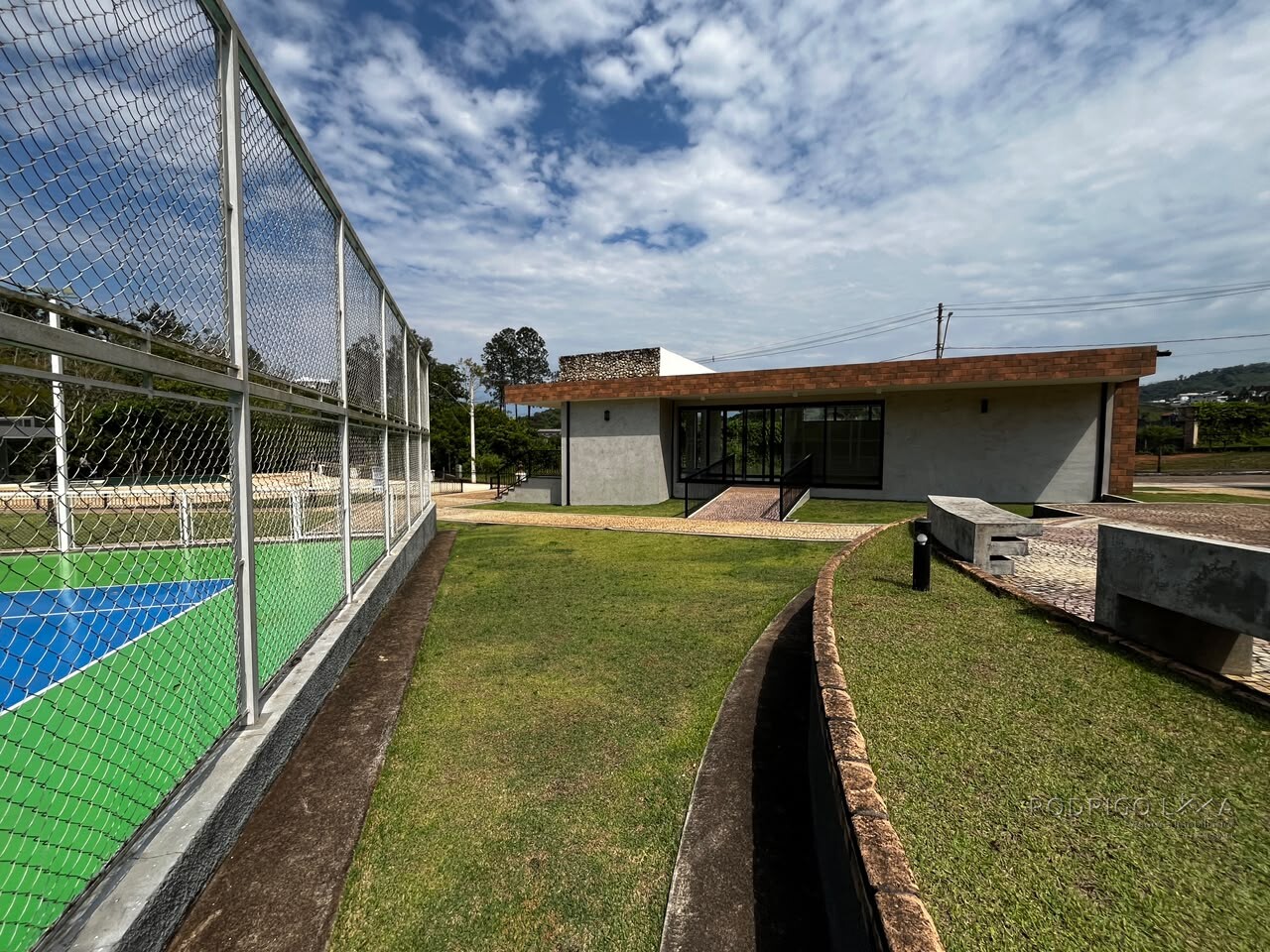 Lote em condomínio de alto padrão em São Lourenço MG