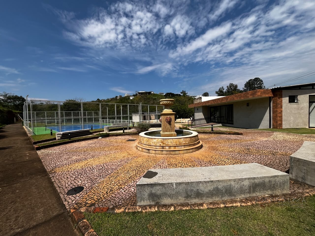 Lote em condomínio de alto padrão em São Lourenço MG