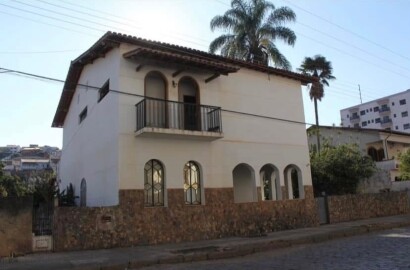 Casa alto padrão em São Lourenço Mg