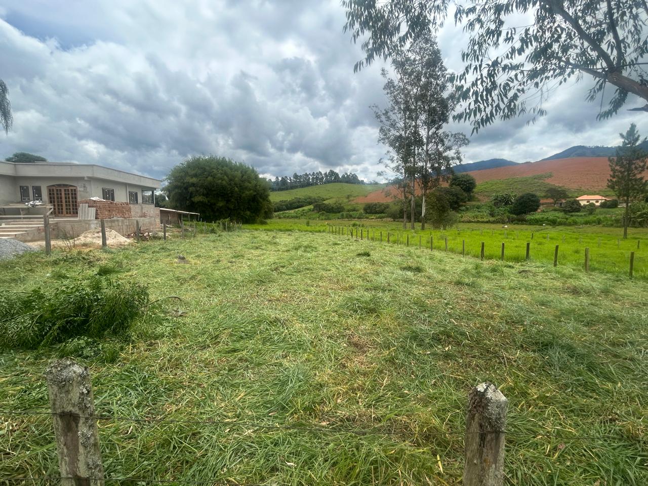 Chácara para venda em Dom Viçoso - MG