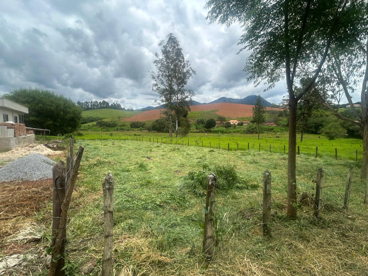 Chácara para venda em Dom Viçoso - MG