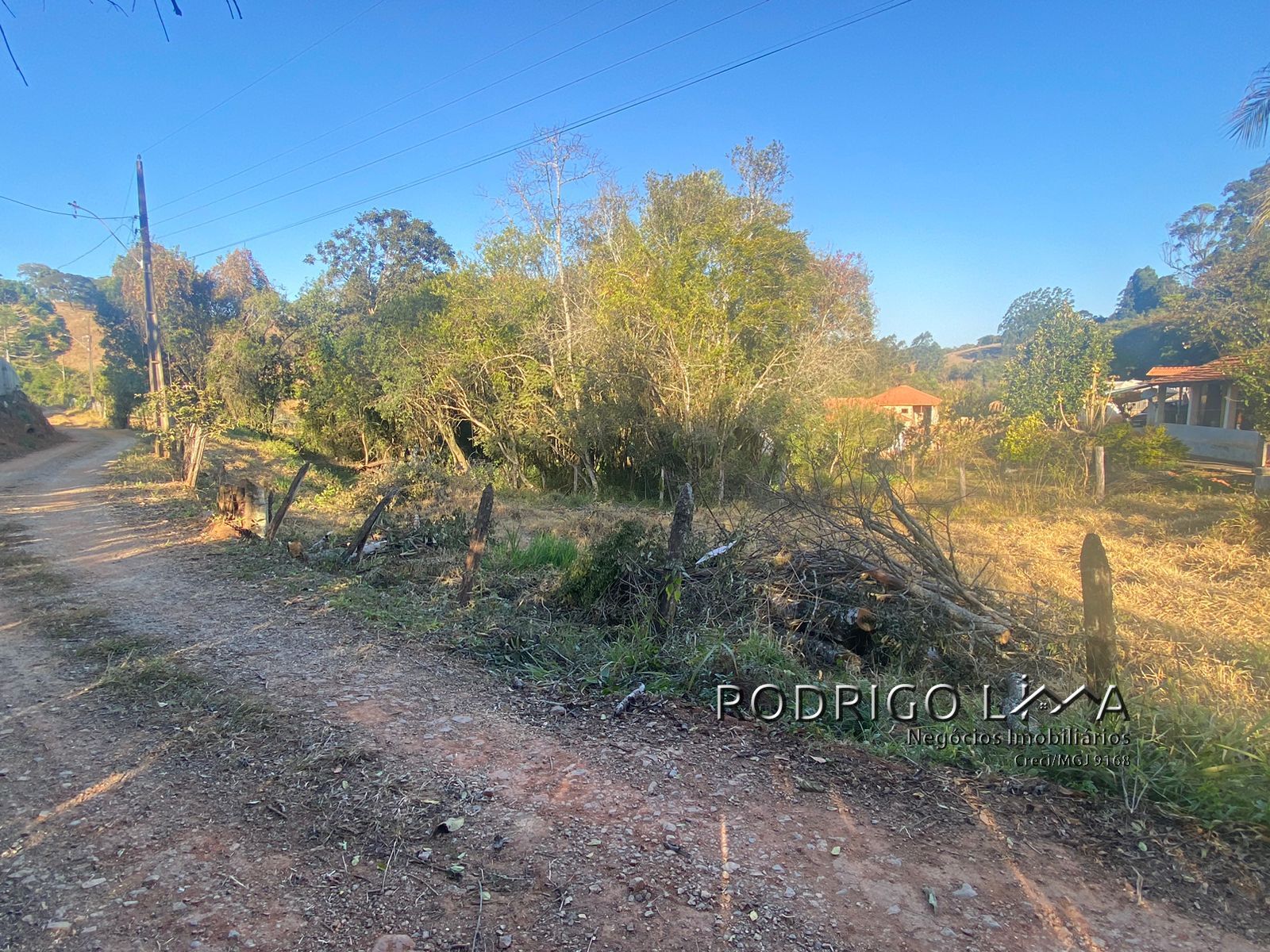 Lote rural para venda há pouco mais de 15 minutos de São Lourenço.