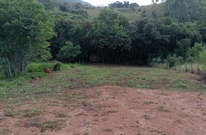 Chácara para chácara a venda em Dom Viçoso - MG.