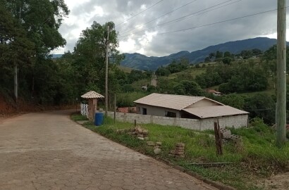 Chácara para chácara a venda em Dom Viçoso - MG.
