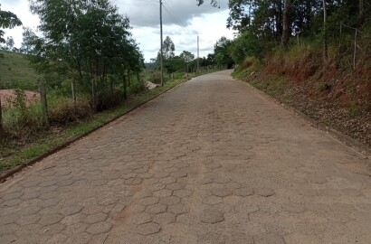 Chácara para chácara a venda em Dom Viçoso - MG.