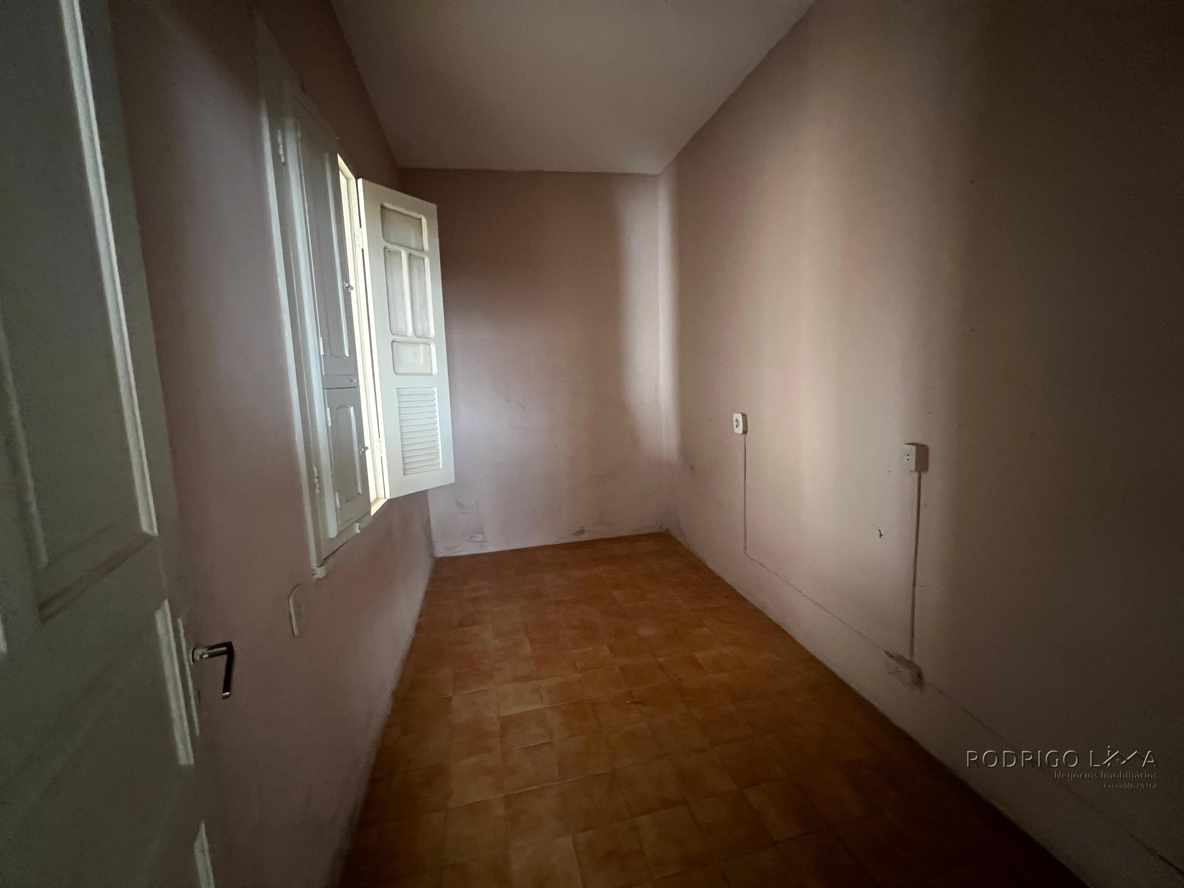 Imóvel comercial para venda em São Lourenço - MG.