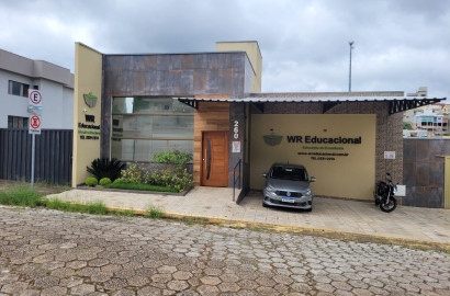 Imóvel comercial para venda em São Lourenço - MG.