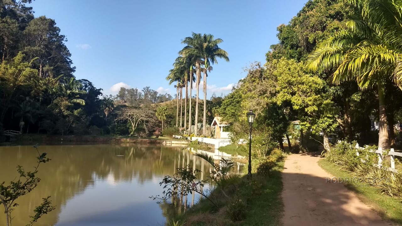 Fazenda histórica para venda na região de Santa Rita de Jacutinga MG