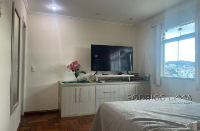 Casa de alto padrão para venda em São Lourenço - MG.