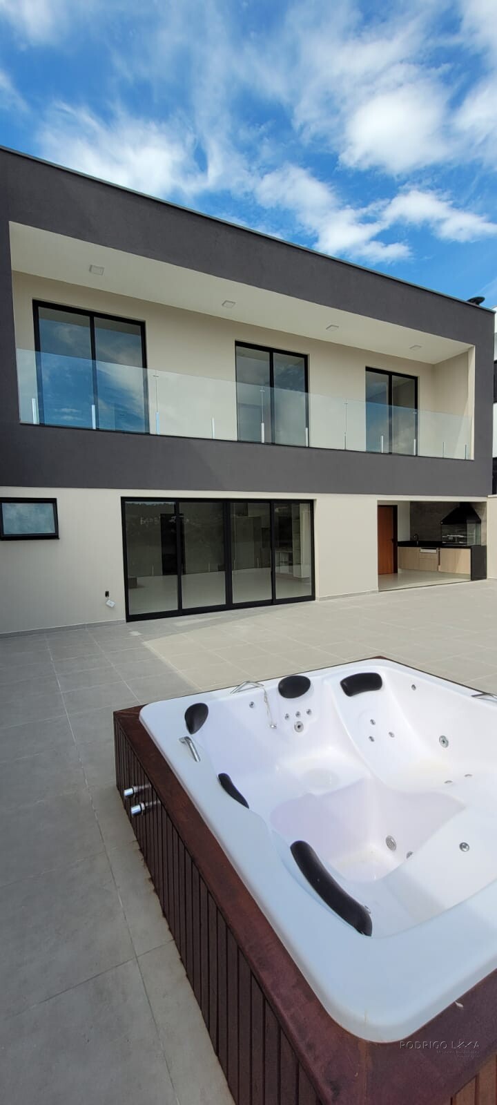 Casa alto padrão para venda em São Lourenço  - MG.