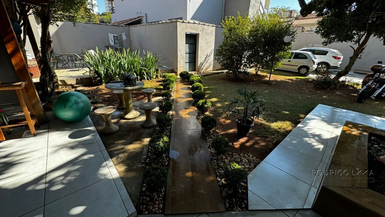 Casa de alto padrão para venda em Três Corações MG