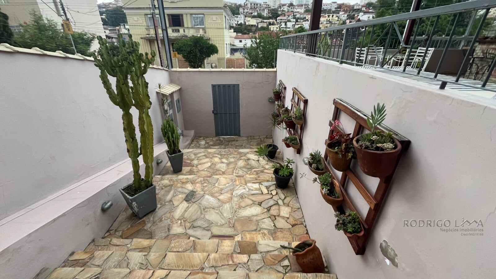 Casa alto padrão para venda em São Lourenço MG